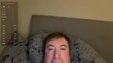 james_nudistcock online show from February 26, 12:41 am