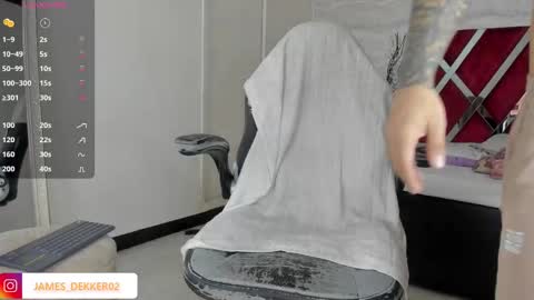 jamesdekker online show from October 2, 9:24 pm