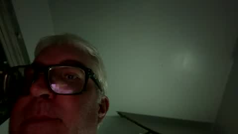 James Hump 33 online show from July 26, 6:22 am