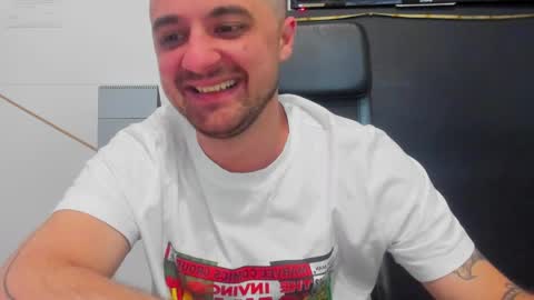 JamesMyers online show from March 27, 8:26 am