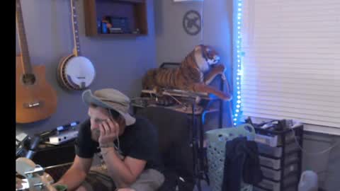 Jameswebbscope online show from May 14, 11:52 am