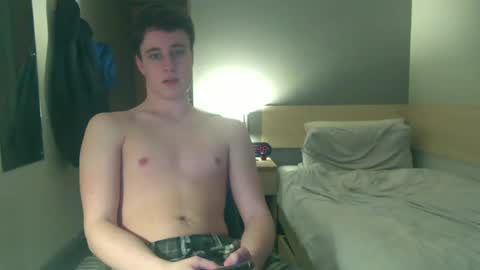 Snapshot of jamie90923 chatting on February 25, 4:46 pm jamie90923 online show from February 25, 4:46 pm