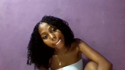 jamila531017 online show from December 15, 8:05 pm