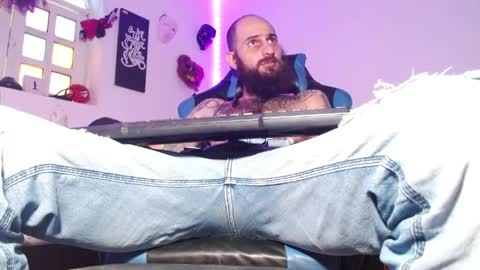 Jammes. online show from April 16, 7:47 pm