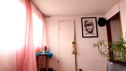 janariivera1 online show from November 10, 2:09 pm