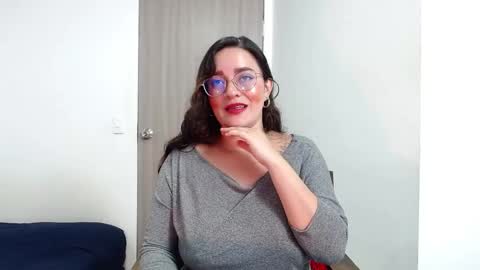 Snapshot of jane_and_paul1 chatting on January 20, 1:50 am online show from January 20, 1:50 am