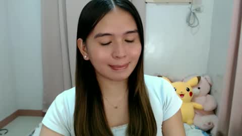 YOUR LOVELY JANE online show from May 5, 9:20 pm