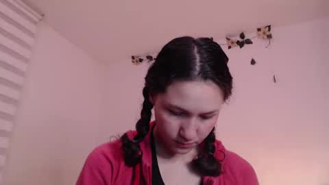 Snapshot of jane_r chatting on February 22, 12:49 am Jane online show from February 22, 12:49 am