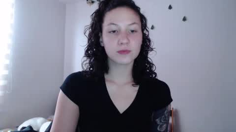 Snapshot of jane_r chatting on February 5, 10:22 pm Jane online show from February 5, 10:22 pm