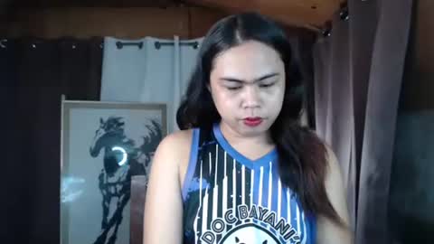 janelovers online show from December 4, 8:36 am