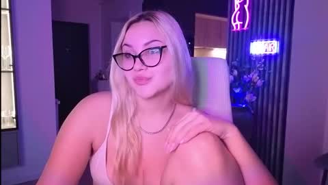 Jane online show from November 18, 1:08 am