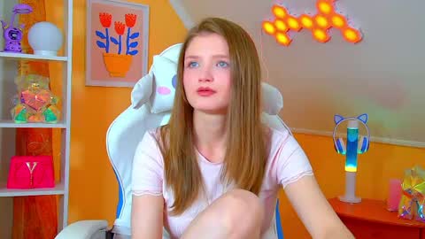 jane online show from May 16, 6:32 am
