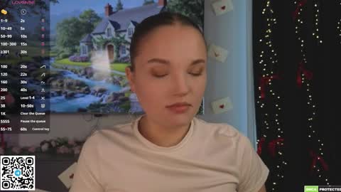 Hi Im Alice and here youll find something online show from April 1, 7:09 am