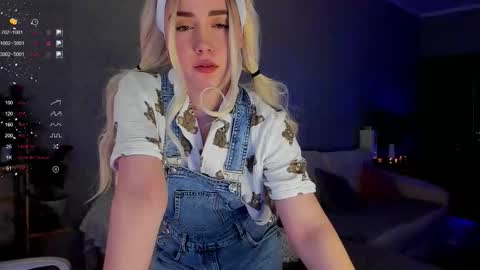 Janice online show from October 8, 2:19 am