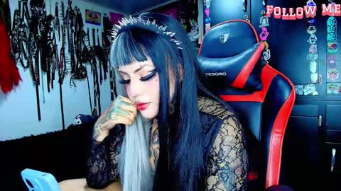      online show from November 14, 12:02 am