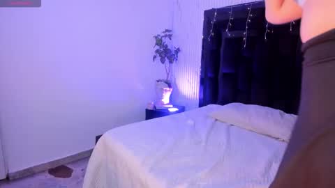 Janne  online show from February 2, 10:17 pm