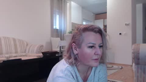 jaqueline88 online show from February 17, 6:20 am