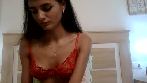 Ella0105 online show from September 23, 1:21 am