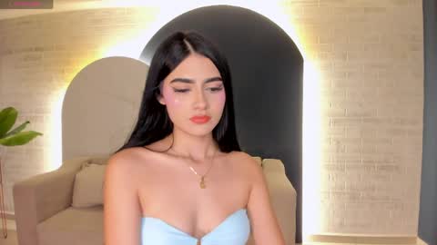 Jas online show from March 28, 8:10 pm