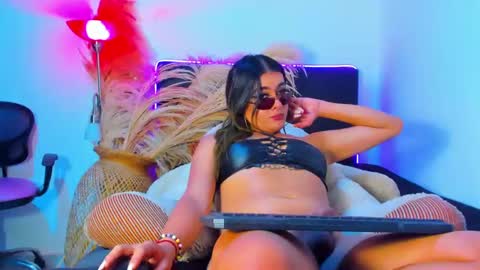 jasmin trans femboy ebony bigcock online show from January 18, 6:43 pm