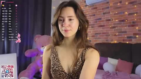 Chloe online show from October 8, 6:41 am