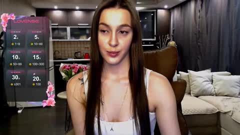 Jasmine online show from March 8, 2:43 pm