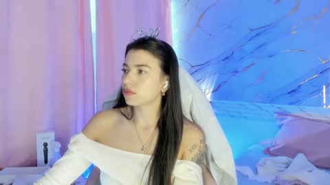 Snapshot of jasmine_hyper_1 chatting on February 20, 8:58 pm Jas online show from February 20, 8:58 pm