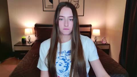 Jasmine online show from November 6, 9:56 am