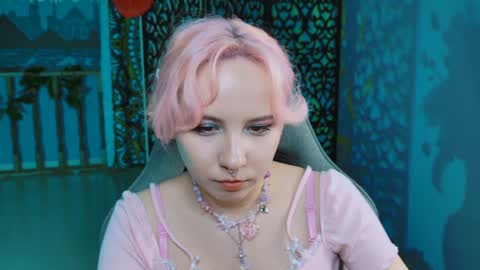 Jasmine online show from January 24, 7:07 pm
