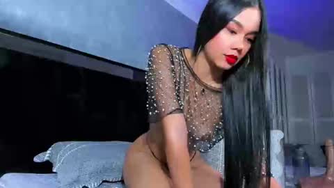 Jazmin online show from December 6, 10:46 pm
