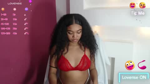 Jasmine Rose online show from March 7, 1:40 pm