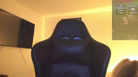 JBrooksXx online show from January 14, 12:24 pm