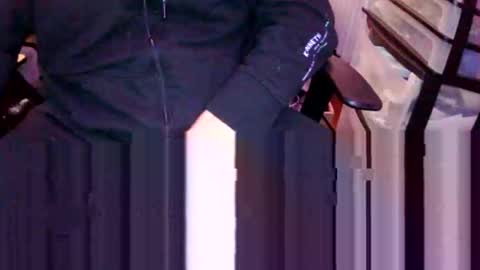 Snapshot of jasperh98 chatting on November 16, 6:26 am jasperh98 online show from November 16, 6:26 am