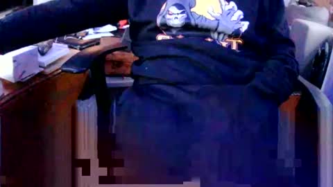 Snapshot of jasperh98 chatting on October 30, 12:17 pm jasperh98 online show from October 30, 12:17 pm