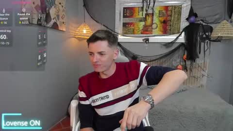 jasperjohnson online show from October 22, 3:10 am