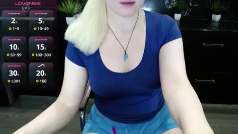 jassicaonline online show from December 5, 9:55 pm