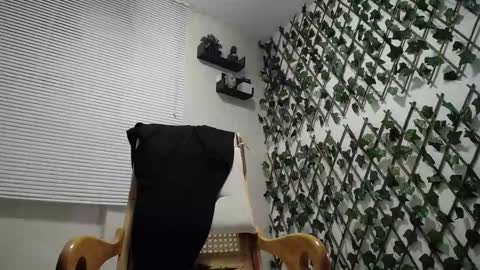 Snapshot of jasson_king01 chatting on February 19, 2:33 am JKing online show from February 19, 2:33 am