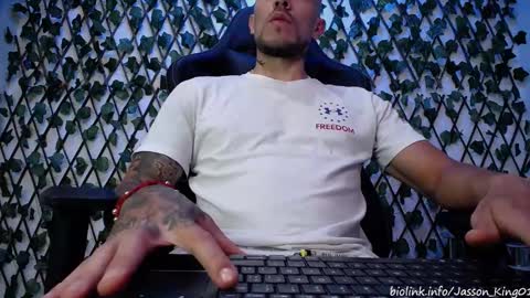 Snapshot of jasson_king01 chatting on September 9, 2:44 am JKing online show from September 9, 2:44 am