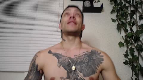 Snapshot of jasson_king01 chatting on January 15, 5:50 am JKing online show from January 15, 5:50 am