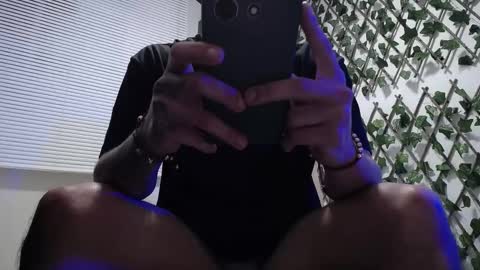 Snapshot of jasson_king01 chatting on March 7, 2:36 am JKing online show from March 7, 2:36 am