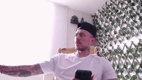 Snapshot of jasson_king01 chatting on March 11, 6:52 pm JKing online show from March 11, 6:52 pm