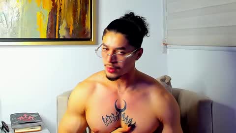 Lil Dark online show from October 18, 5:00 am