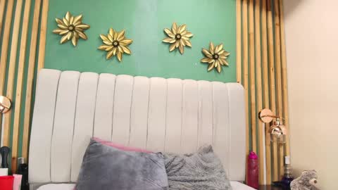 J A S S O N  online show from January 10, 3:48 pm