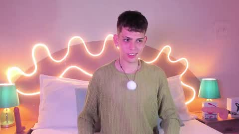 J A S S O N  online show from October 4, 8:28 pm