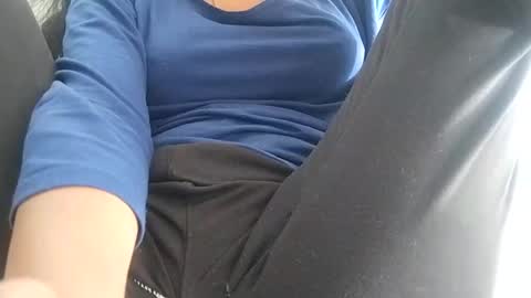 jasspreettt online show from March 8, 9:06 am