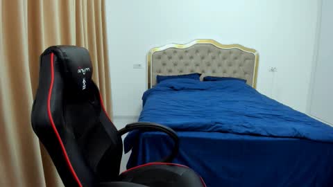  Javi  online show from October 10, 8:57 pm