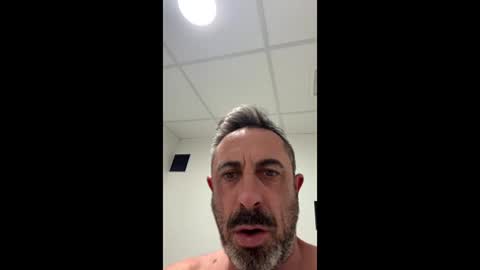 javiercerrob online show from February 19, 9:52 am