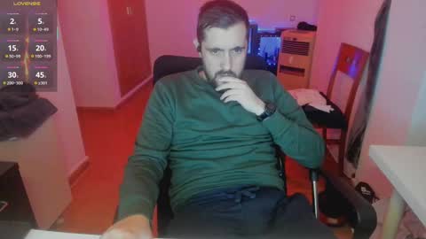 Snapshot of javierduro24 chatting on February 16, 1:27 pm javierduro24 online show from February 16, 1:27 pm