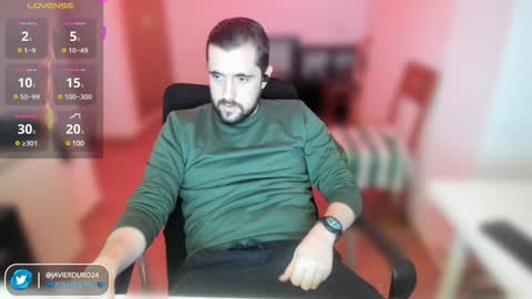 Snapshot of javierduro24 chatting on December 6, 1:06 pm javierduro24 online show from December 6, 1:06 pm