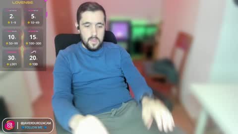 Snapshot of javierduro24 chatting on December 7, 11:23 am javierduro24 online show from December 7, 11:23 am